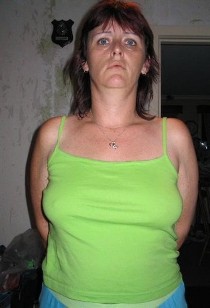 Aussie wife Trudy, shared by hubby #Bef2XDRD